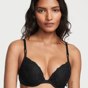 Victoria’s Secret NWT Sexy Tee Posey Lace Push-Up Bra